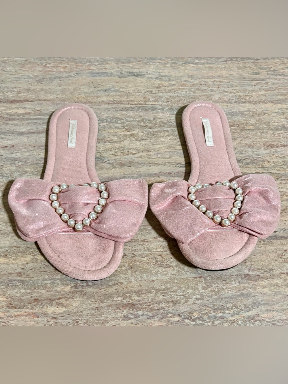 Victoria's Secret Pink Pearl Heart Bow Slide Sandals Size M